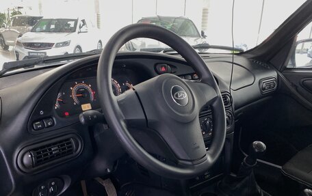 Chevrolet Niva I рестайлинг, 2020 год, 999 000 рублей, 8 фотография