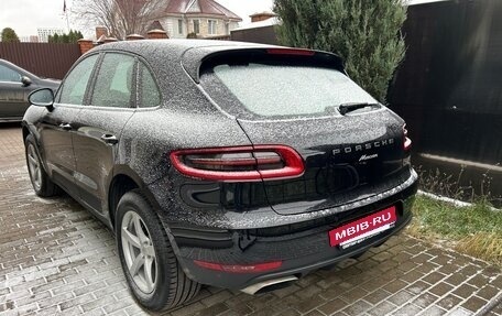 Porsche Macan I рестайлинг, 2016 год, 4 450 000 рублей, 3 фотография
