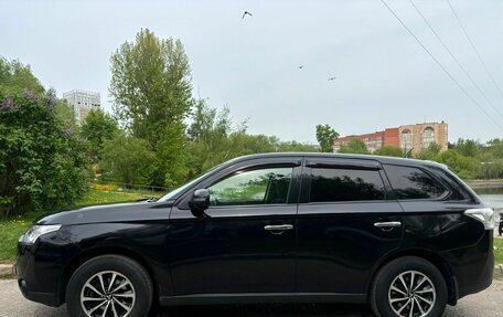Mitsubishi Outlander III рестайлинг 3, 2012 год, 1 060 000 рублей, 7 фотография