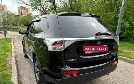 Mitsubishi Outlander III рестайлинг 3, 2012 год, 1 060 000 рублей, 8 фотография