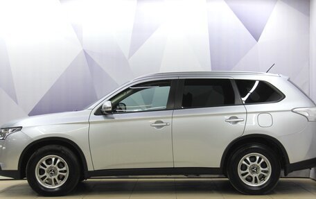Mitsubishi Outlander III рестайлинг 3, 2014 год, 1 599 900 рублей, 2 фотография