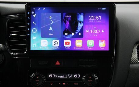 Mitsubishi Outlander III рестайлинг 3, 2014 год, 1 599 900 рублей, 21 фотография