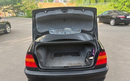 BMW 3 серия, 2002 год, 930 000 рублей, 17 фотография