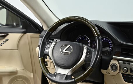 Lexus ES VII, 2012 год, 2 095 000 рублей, 10 фотография