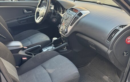 KIA cee'd I рестайлинг, 2011 год, 750 000 рублей, 16 фотография