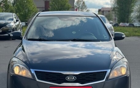 KIA cee'd I рестайлинг, 2011 год, 750 000 рублей, 3 фотография