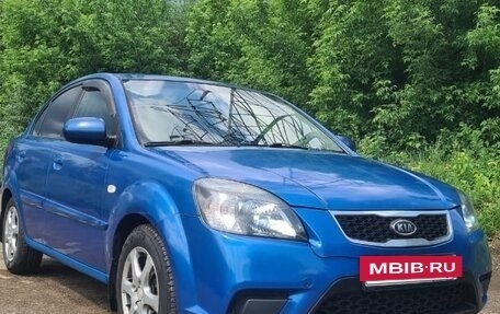KIA Rio II, 2010 год, 650 000 рублей, 2 фотография