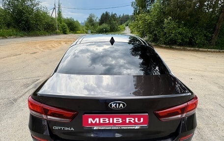 KIA Optima IV, 2019 год, 2 500 000 рублей, 3 фотография