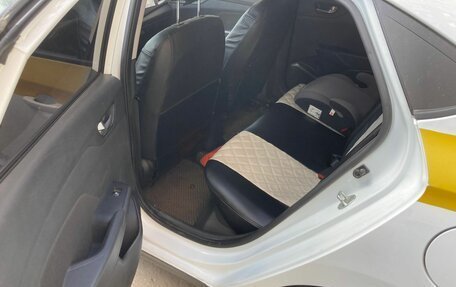 Hyundai Solaris II рестайлинг, 2019 год, 1 100 000 рублей, 6 фотография