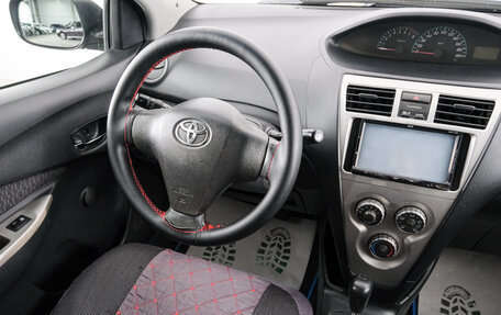 Toyota Yaris III рестайлинг, 2008 год, 769 000 рублей, 10 фотография