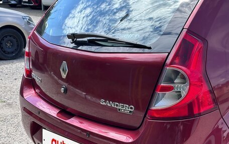 Renault Sandero I, 2013 год, 800 000 рублей, 3 фотография