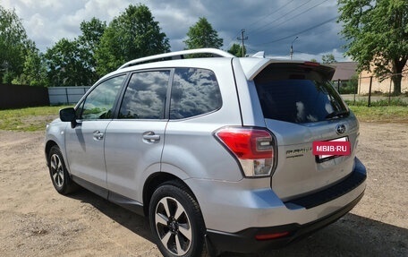 Subaru Forester, 2018 год, 2 200 000 рублей, 6 фотография