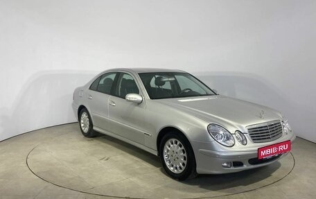 Mercedes-Benz E-Класс, 2002 год, 579 000 рублей, 3 фотография