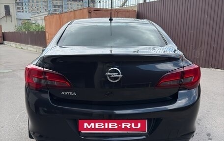 Opel Astra J, 2013 год, 1 000 000 рублей, 3 фотография