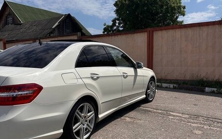 Mercedes-Benz E-Класс, 2010 год, 1 500 000 рублей, 5 фотография