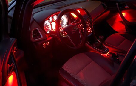 Opel Astra J, 2013 год, 1 000 000 рублей, 9 фотография