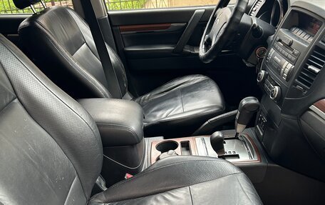 Mitsubishi Pajero IV, 2007 год, 1 600 000 рублей, 9 фотография