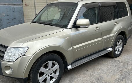 Mitsubishi Pajero IV, 2007 год, 1 600 000 рублей, 4 фотография