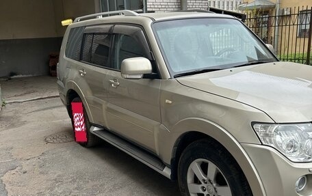 Mitsubishi Pajero IV, 2007 год, 1 600 000 рублей, 3 фотография