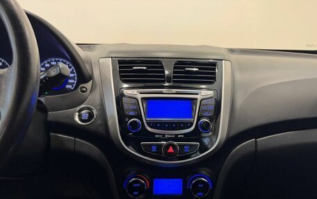 Hyundai Solaris II рестайлинг, 2012 год, 945 000 рублей, 17 фотография