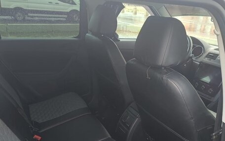 Skoda Yeti I рестайлинг, 2010 год, 550 000 рублей, 4 фотография