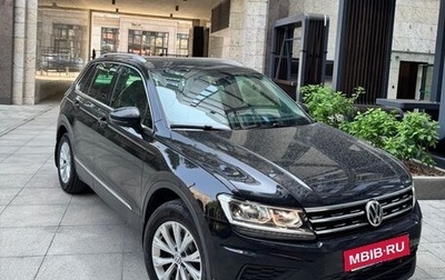 Volkswagen Tiguan II, 2017 год, 2 555 000 рублей, 1 фотография