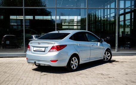 Hyundai Solaris II рестайлинг, 2011 год, 650 000 рублей, 2 фотография