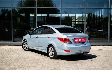Hyundai Solaris II рестайлинг, 2011 год, 650 000 рублей, 6 фотография