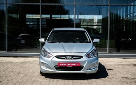 Hyundai Solaris II рестайлинг, 2011 год, 650 000 рублей, 3 фотография