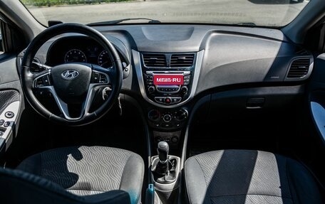 Hyundai Solaris II рестайлинг, 2011 год, 650 000 рублей, 15 фотография