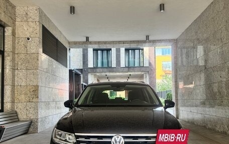 Volkswagen Tiguan II, 2017 год, 2 555 000 рублей, 4 фотография