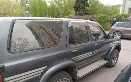 Toyota Hilux Surf III рестайлинг, 1993 год, 450 000 рублей, 15 фотография