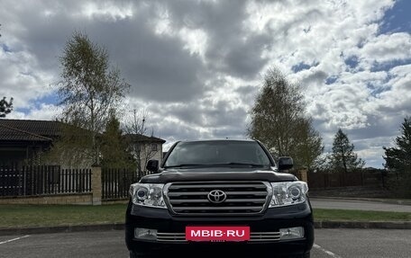 Toyota Land Cruiser 200, 2010 год, 3 500 000 рублей, 2 фотография