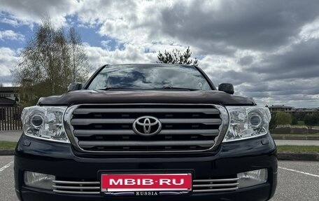 Toyota Land Cruiser 200, 2010 год, 3 500 000 рублей, 11 фотография