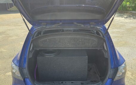 Mazda 3, 2007 год, 900 000 рублей, 24 фотография