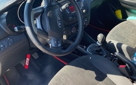 KIA Rio III рестайлинг, 2012 год, 680 000 рублей, 10 фотография