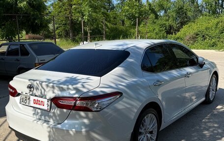 Toyota Camry, 2021 год, 3 270 000 рублей, 3 фотография