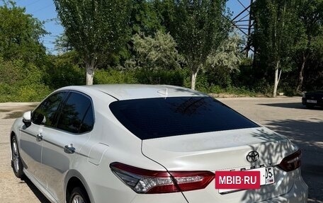 Toyota Camry, 2021 год, 3 270 000 рублей, 4 фотография