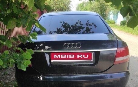 Audi A6, 2004 год, 650 000 рублей, 6 фотография