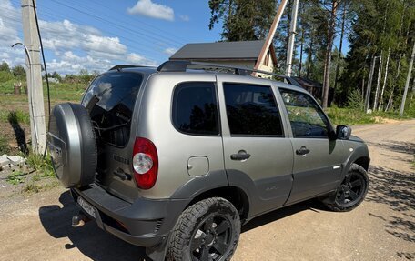 Chevrolet Niva I рестайлинг, 2013 год, 550 000 рублей, 4 фотография