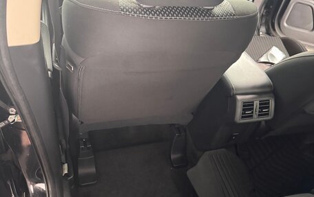 Mitsubishi Outlander III рестайлинг 3, 2021 год, 2 200 000 рублей, 19 фотография