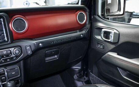 Jeep Wrangler, 2023 год, 7 350 000 рублей, 36 фотография