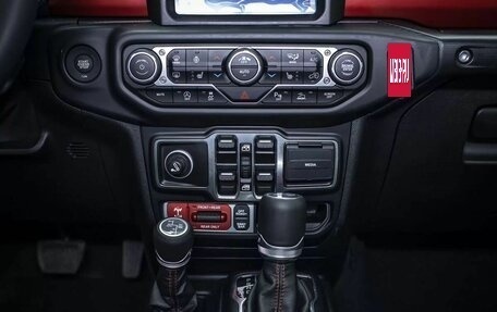 Jeep Wrangler, 2023 год, 7 350 000 рублей, 35 фотография