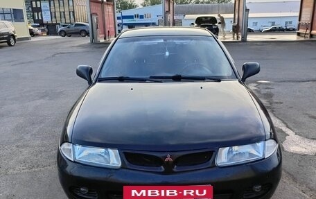 Mitsubishi Carisma I, 1997 год, 200 000 рублей, 10 фотография
