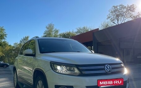 Volkswagen Tiguan I, 2015 год, 1 750 000 рублей, 2 фотография
