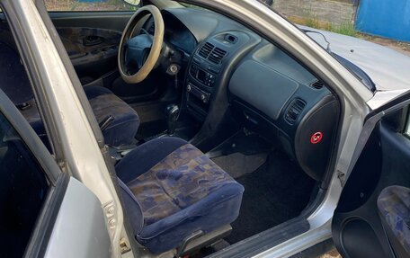 Mitsubishi Carisma I, 1998 год, 130 000 рублей, 11 фотография