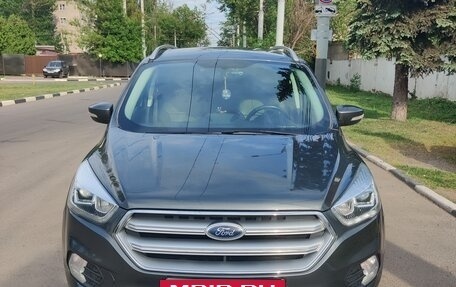 Ford Kuga III, 2018 год, 2 000 000 рублей, 2 фотография