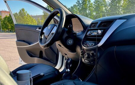 Hyundai Solaris II рестайлинг, 2012 год, 830 000 рублей, 7 фотография