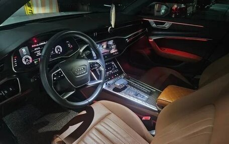 Audi A6, 2022 год, 4 100 000 рублей, 5 фотография