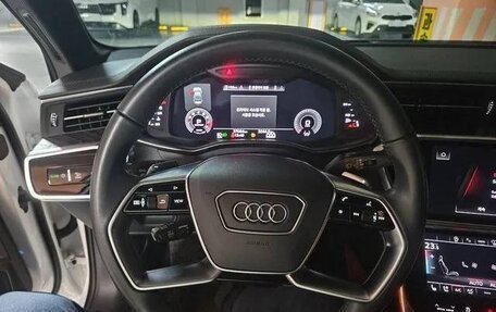 Audi A6, 2022 год, 4 100 000 рублей, 7 фотография